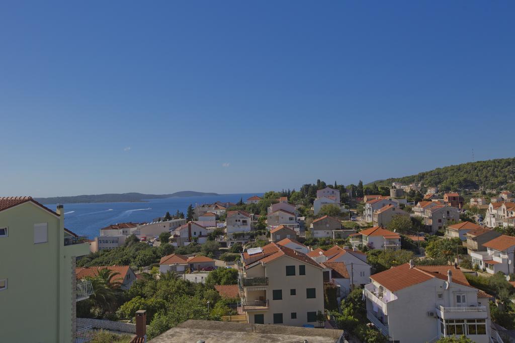 חוואר Apartmani Vini מראה חיצוני תמונה